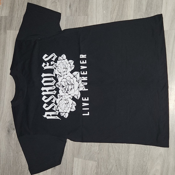 Brand new Alf shirt size medium flowers - Picture 3 of 3